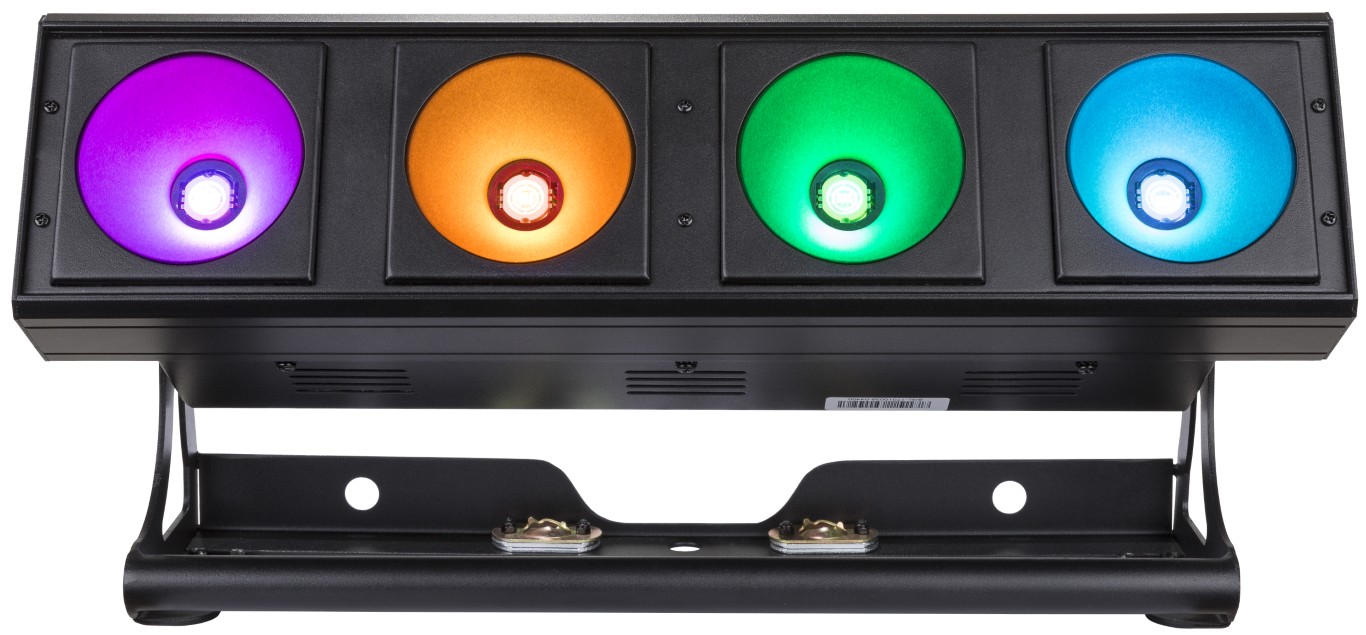 Krachtige LED-projector voor gebruik binnenshuis, uitgerust met 4 stuks 30W COB RGB-LED’s. - Powerpixel4-RGB