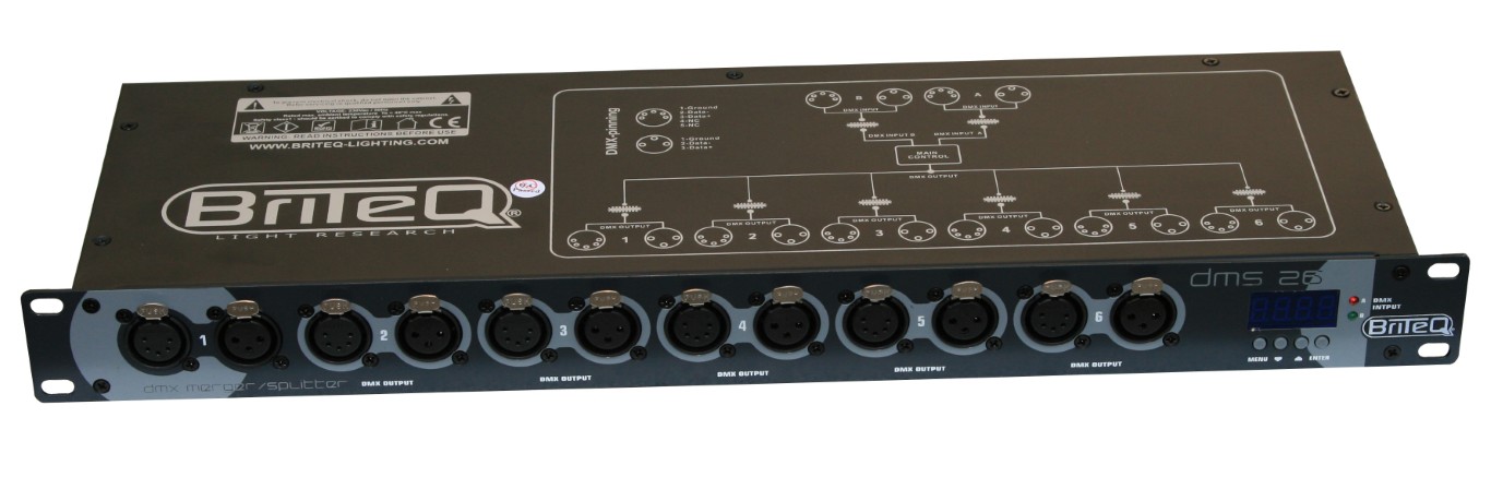 De perfecte all-in-one oplossing om uw DMX installaties te beveiligen: MERGER + SPLITTER + BOOSTER. - DMS-26