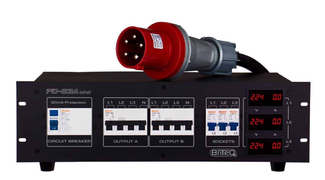 Deze 3 fase stroomverdeler is ontworpen voor meer veiligheid bij zowel mobiel gebruik als in de verhuur of bij vaste installaties. - PD-63A Mk2 / GER-NL
