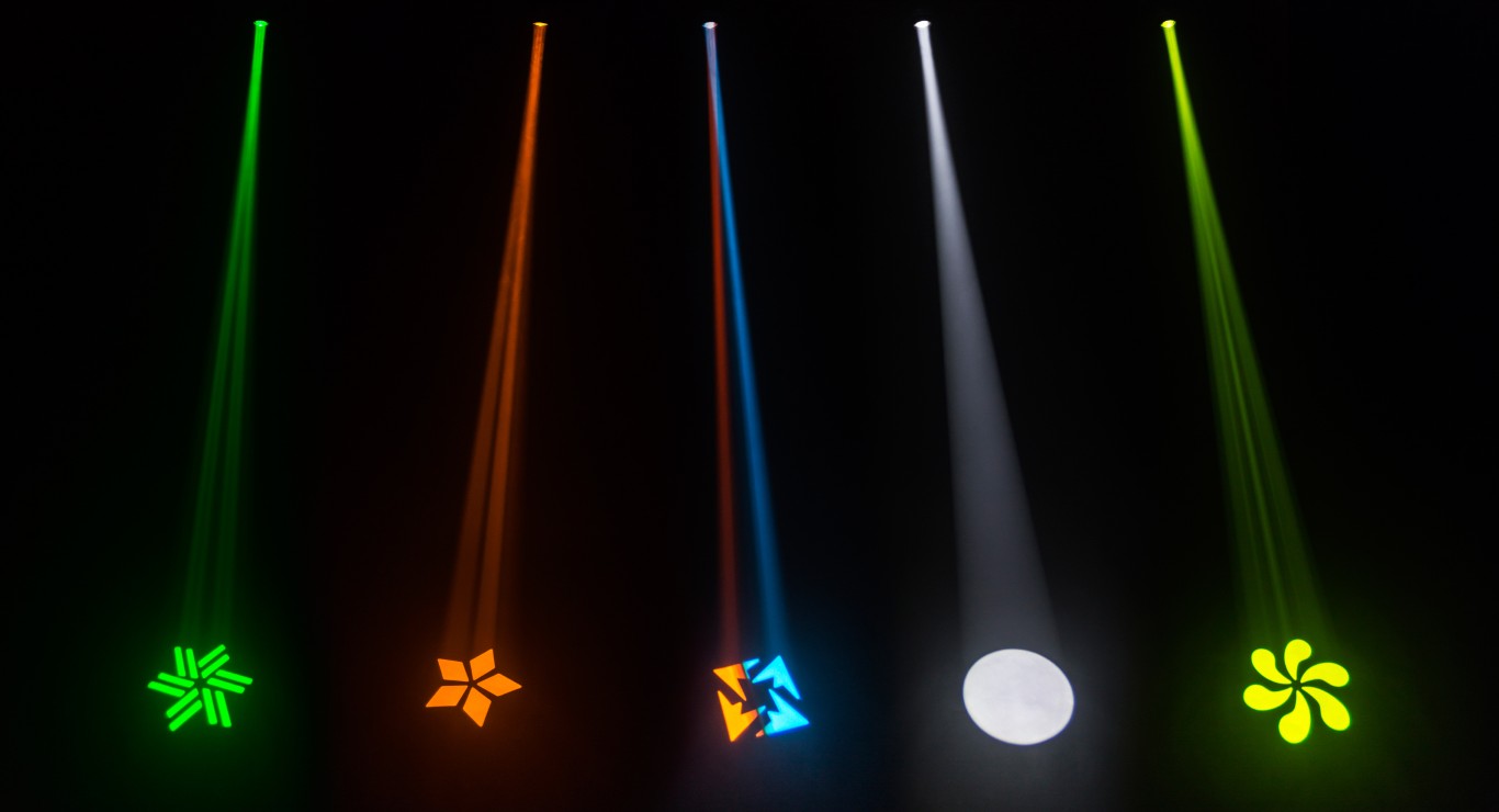 Deze kleine, lichtgewicht 35W LED Moving head is ideaal voor pubs en de mobiele DJ! - CLUBSPOT