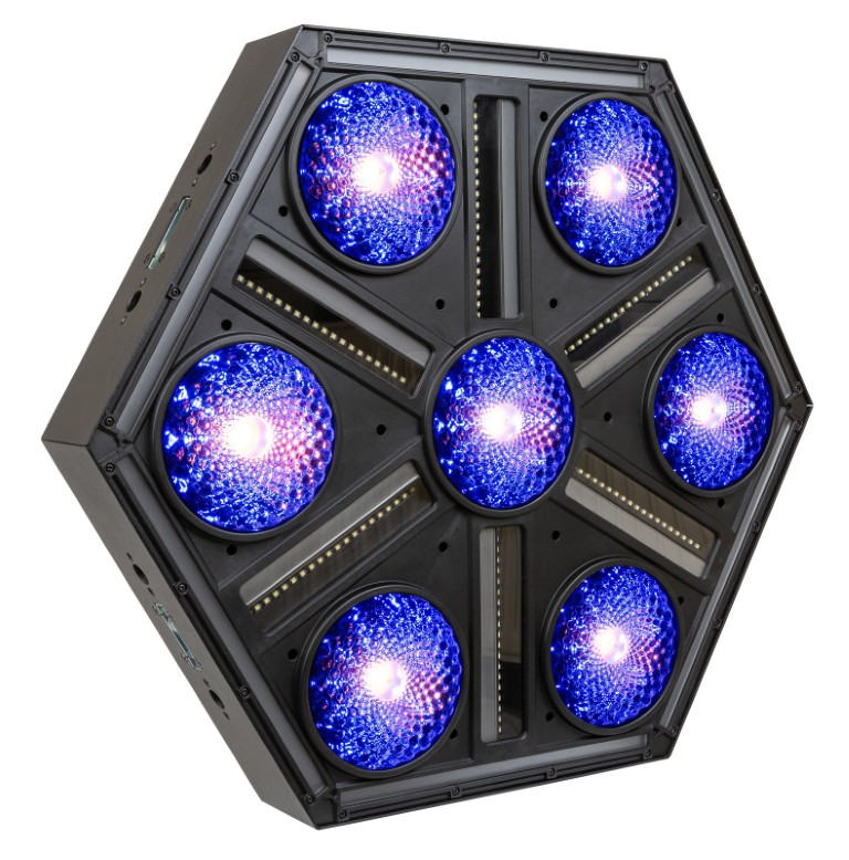 Indrukwekkend hexagonaal multi-effect armatuur, dat krachtige blinders combineert met pixelgestuurde stroboscoop en RGB-lijnen om verbazingwekkende effecten te creëren. Ontwikkeld voor gebruik op concertpodia, tv-studio's, ... - BTX-SKYRAN