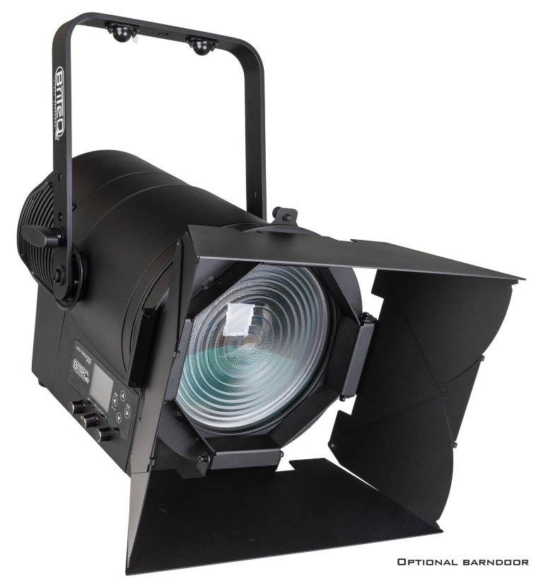 Veelkleurige IP65 LED fresnel spot met een vermogen van 2 kW halogeen equivalent, gemotoriseerde zoom en hoge CRI witte presets - BTI-THEATRE 6C20