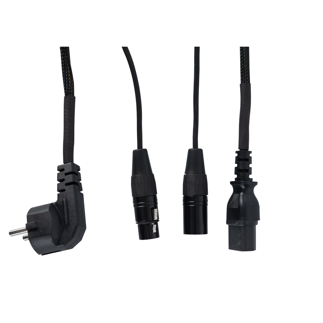 FP08 - Schuko/XLR F - IEC/XLR M - Audio / Power 10 m Audio / Power