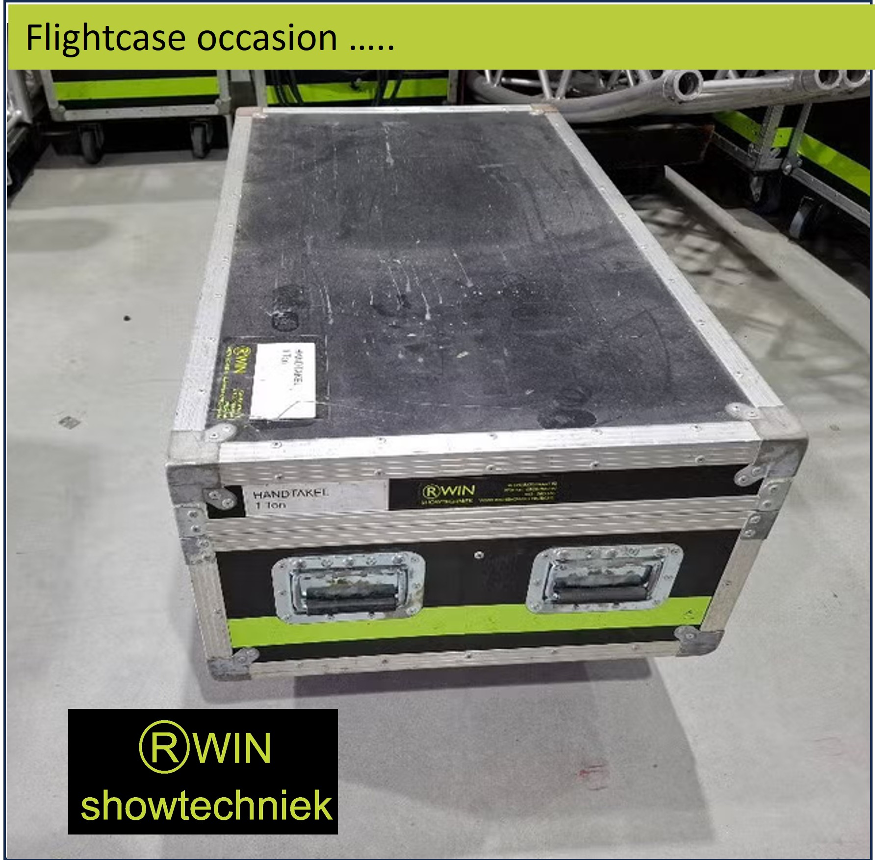 Flightcase met 8 vakken occasion 