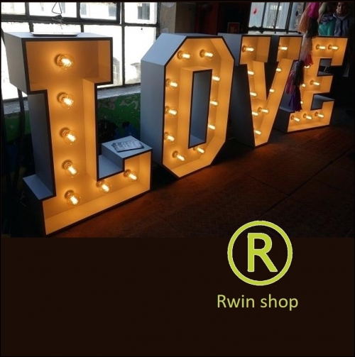 verlichte letters 100cm hoog huren 