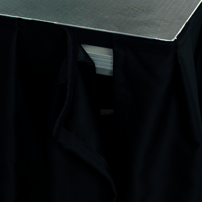 Stage Skirt MCS 300 g/m² Geplooid Zwart – 620 x 20 cm Podiumrok met klittenband
